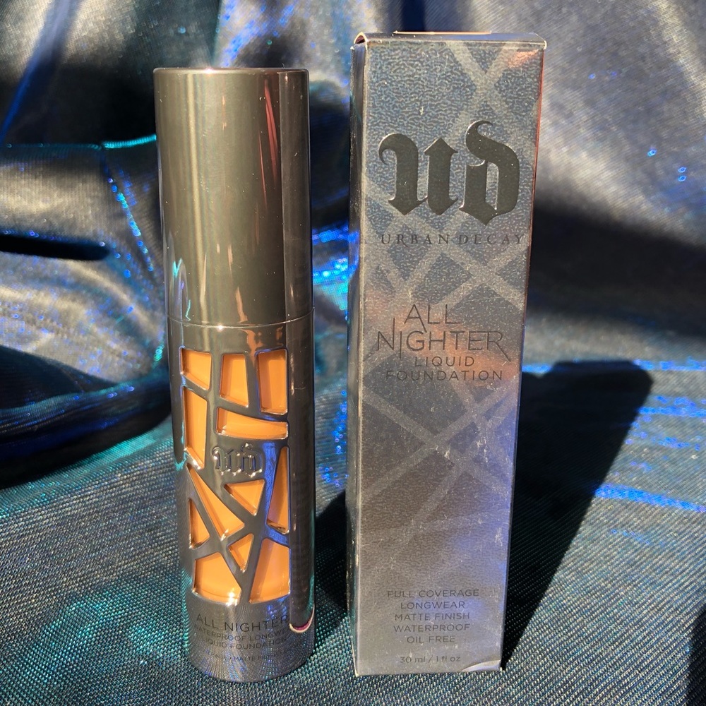 NEW! Urban Decay All Nighter Foundation Shade 11.0